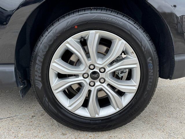 Certified 2024 Ford Edge Titanium image 13