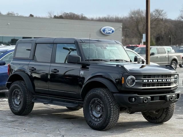 Certified 2025 Ford Bronco Big Bend w/ Black Diamond Package image 39