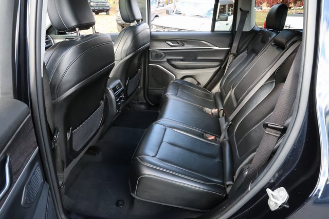 Used 2024 Jeep Grand Cherokee Limited 4xe image 19