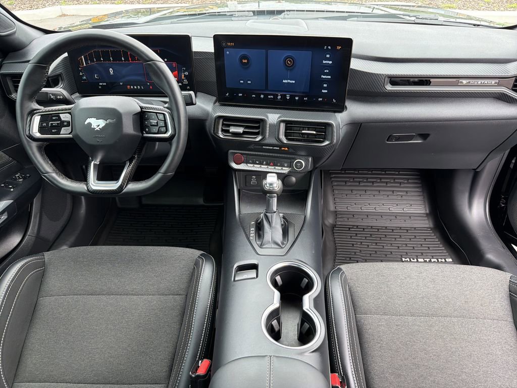 Certified 2025 Ford Mustang Coupe image 13