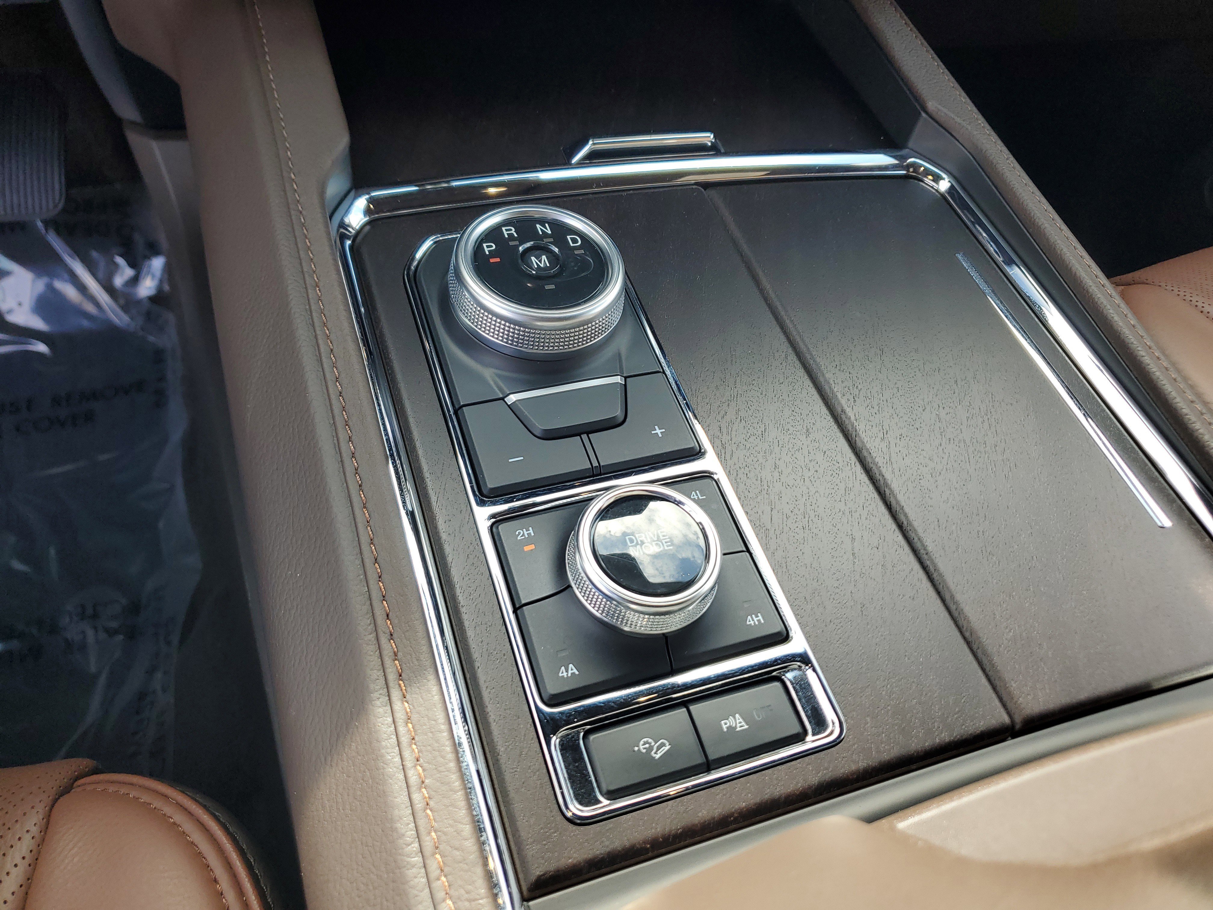 Certified 2024 Ford Expedition King Ranch image 26