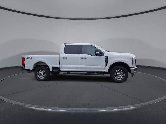 Certified 2025 Ford F250 XLT AWD/4WD image 9