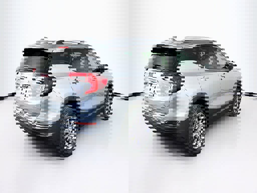 Used 2023 GMC Terrain SLT image 24
