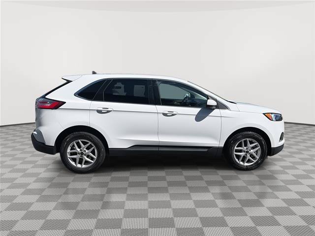 Certified 2024 Ford Edge SEL AWD/4WD image 6
