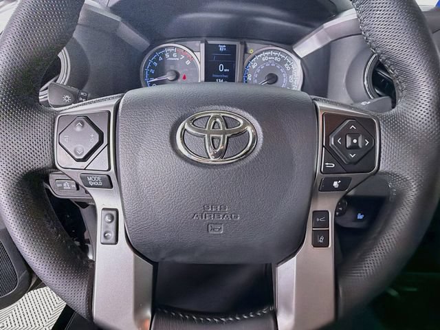 Used 2022 Toyota Tacoma SR5 w/ Technology Package RWD image 13