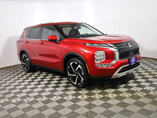 Used 2023 Mitsubishi Outlander SE image 5