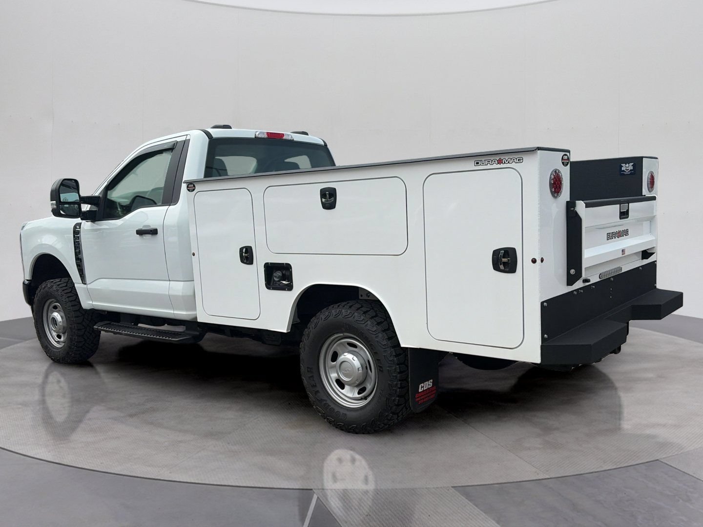 Certified 2025 Ford F350 XL w/ XL Off-Road Package AWD/4WD image 3