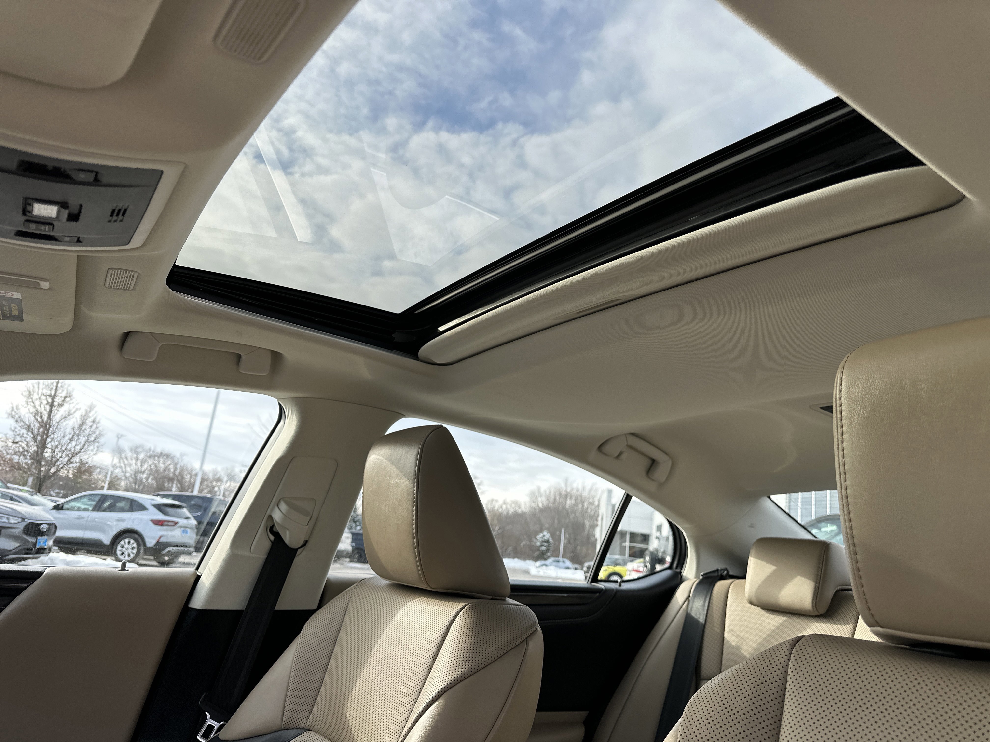 Used 2020 Lexus ES 350 ES 350 w/ Accessory Package 2 image 26