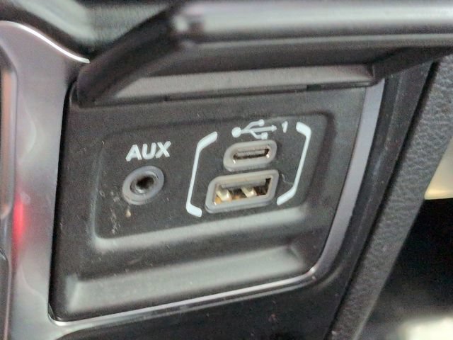 Used 2022 Jeep Wrangler Unlimited Sport AWD/4WD image 20