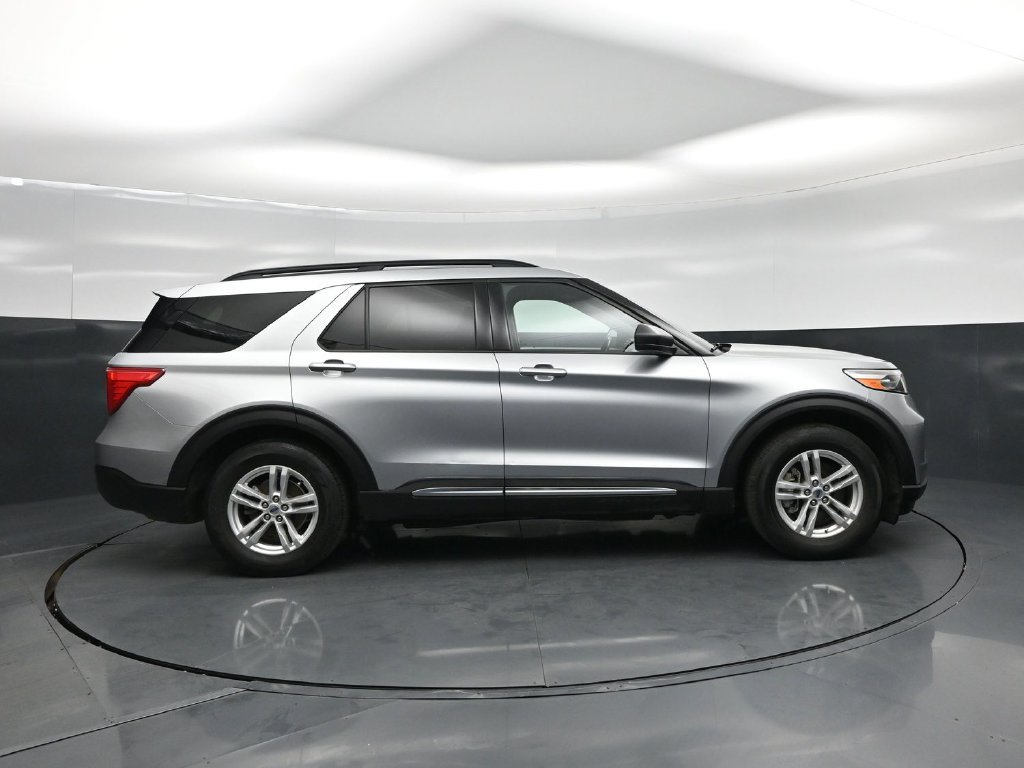 Certified 2020 Ford Explorer XLT RWD image 24
