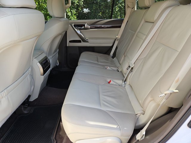 Used 2018 Lexus GX 460 Premium w/ Premium Package AWD/4WD image 20