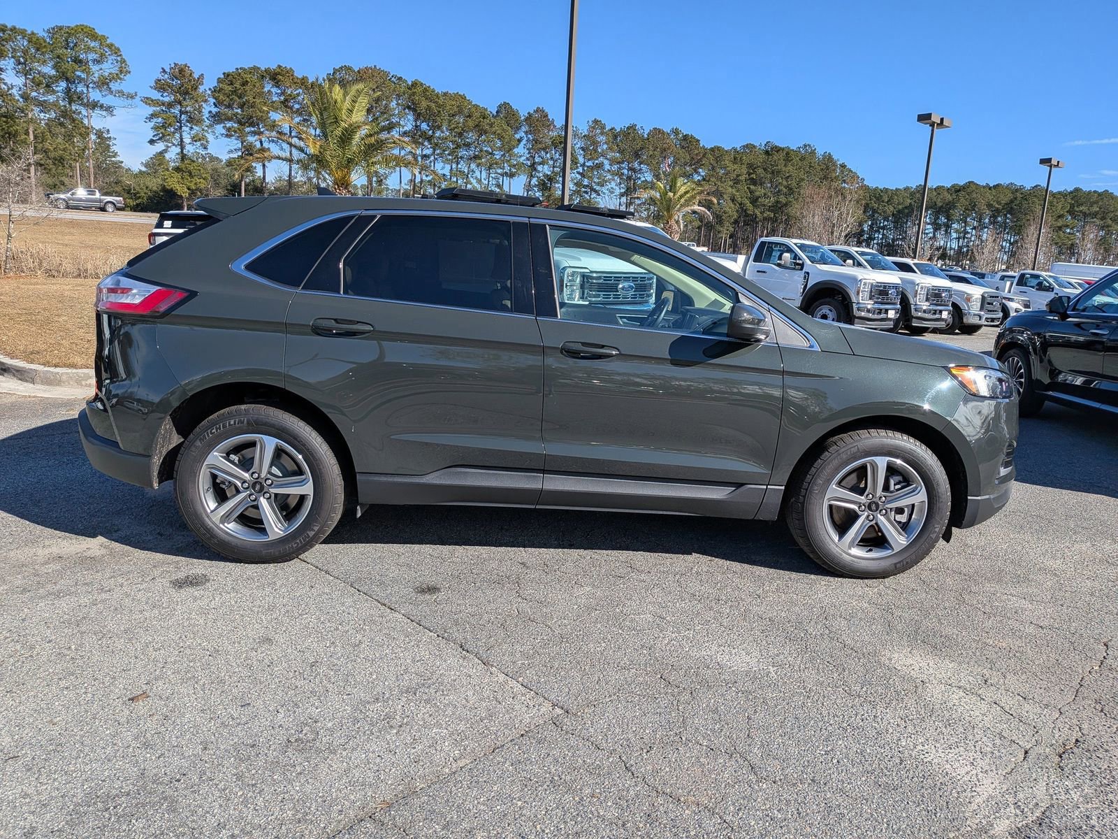 Certified 2024 Ford Edge SEL w/ Convenience Package image 6