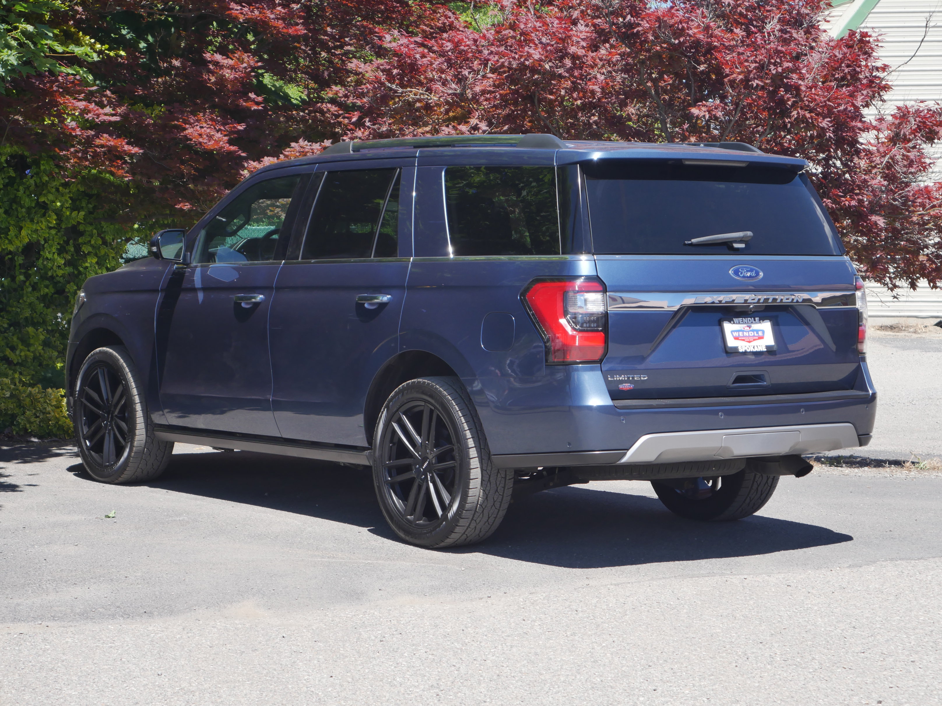 Certified 2019 Ford Expedition Limited w/ Equipment Group 302A AWD/4WD image 20