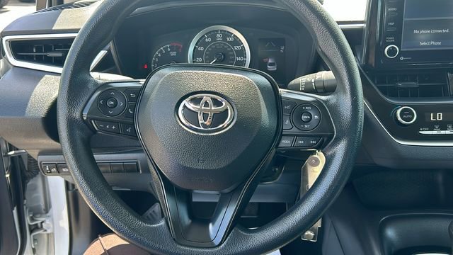 Used 2022 Toyota Corolla LE FWD image 19