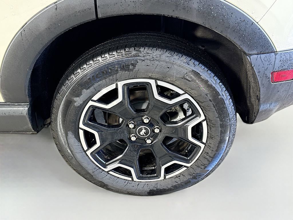 Certified 2025 Ford Bronco Sport Outer Banks w/ Outer Banks Tech Package+ image 32