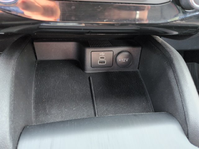 Certified 2024 Ford Escape ST-Line w/ Tech Pack #1 AWD/4WD image 44