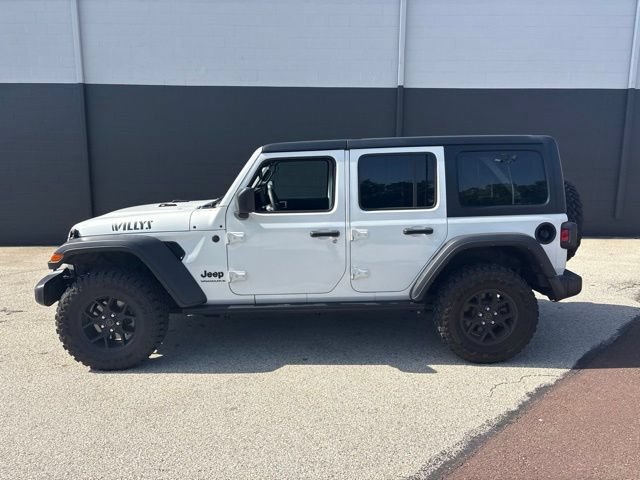 Used 2024 Jeep Wrangler Unlimited Sport AWD/4WD image 2