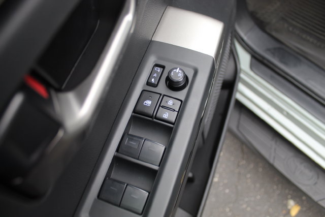 Used 2026 Toyota Tundra Limited AWD/4WD image 21