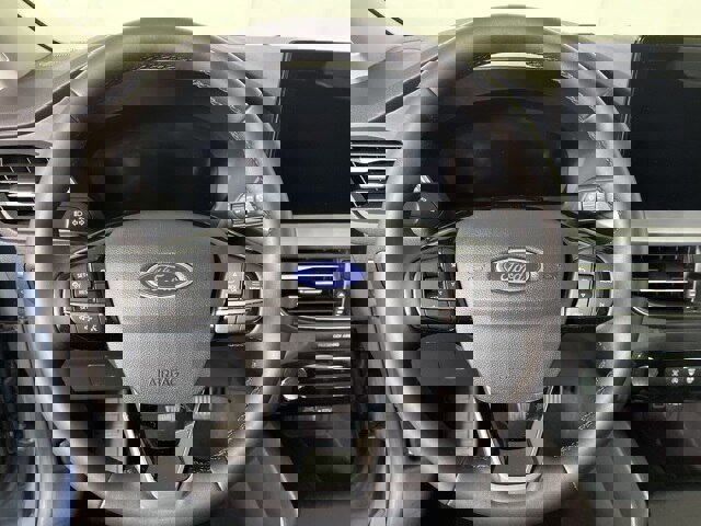 Certified 2025 Ford Escape Platinum image 21