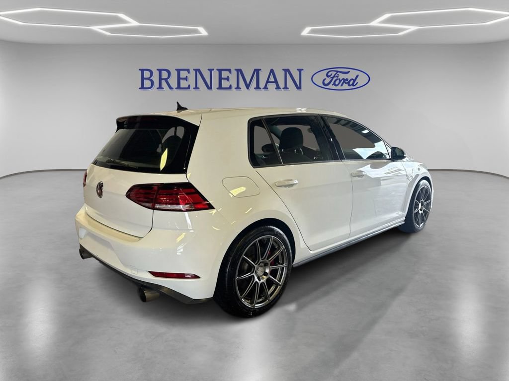 Used 2018 Volkswagen GTI SE FWD image 6
