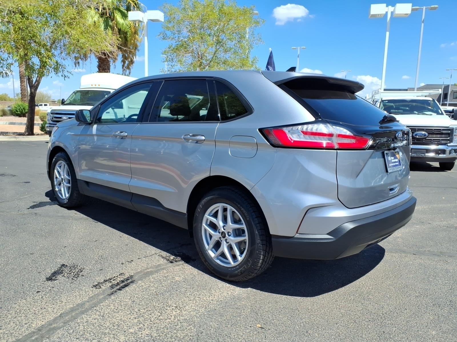 Certified 2023 Ford Edge SE AWD/4WD image 6