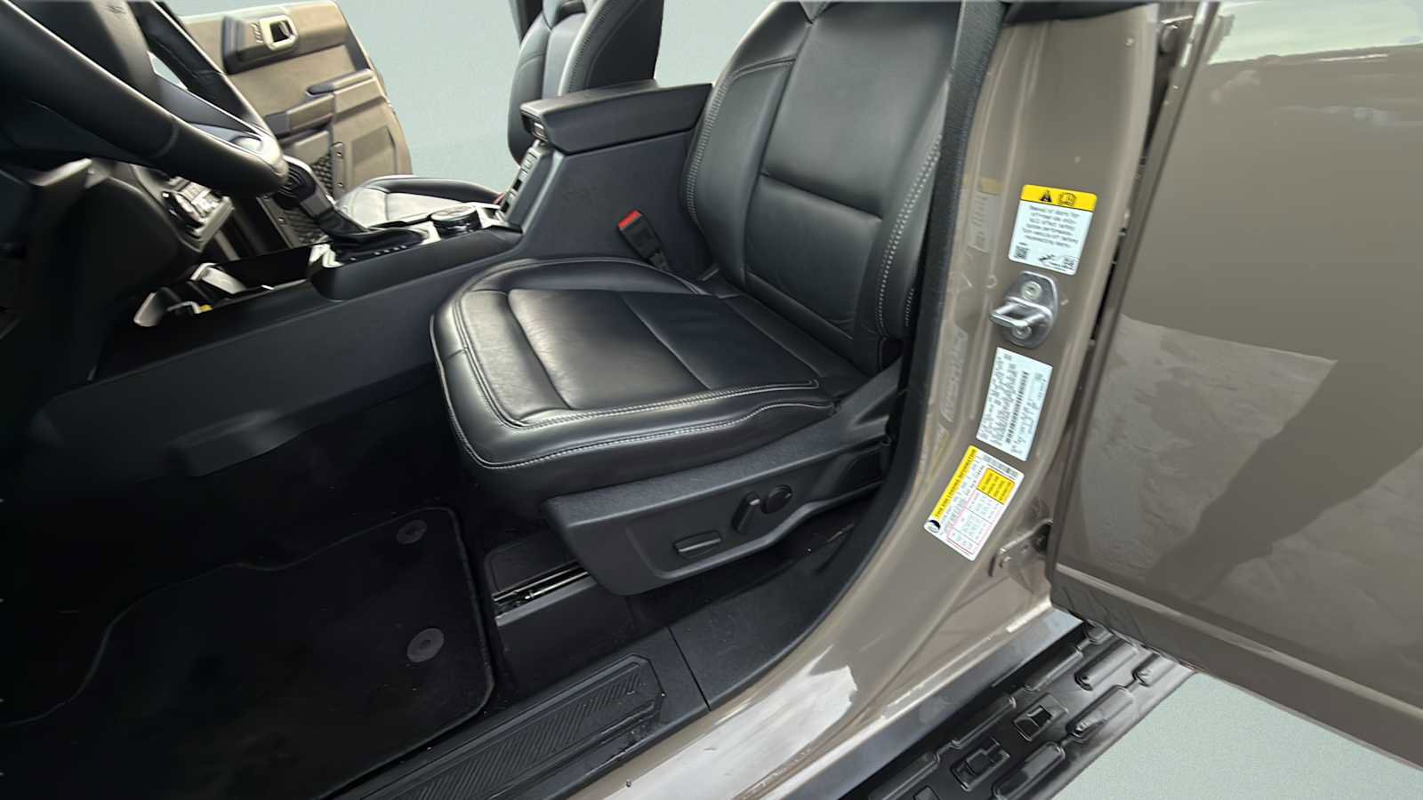 Certified 2025 Ford Bronco Outer Banks image 21