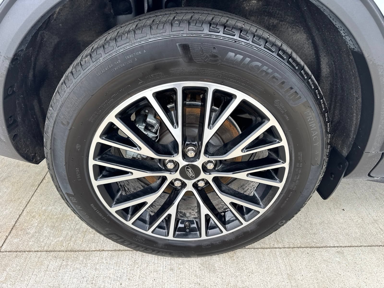 Certified 2025 Ford Escape SE FWD image 19