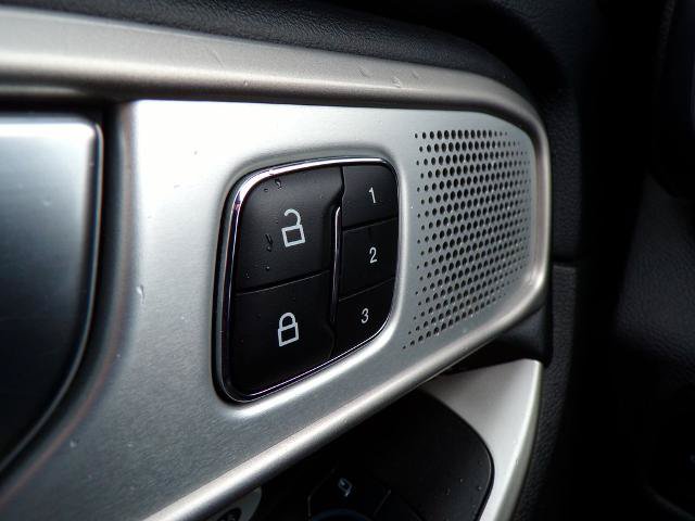 Certified 2023 Ford Explorer Limited w/ Limited Technology Package AWD/4WD image 20