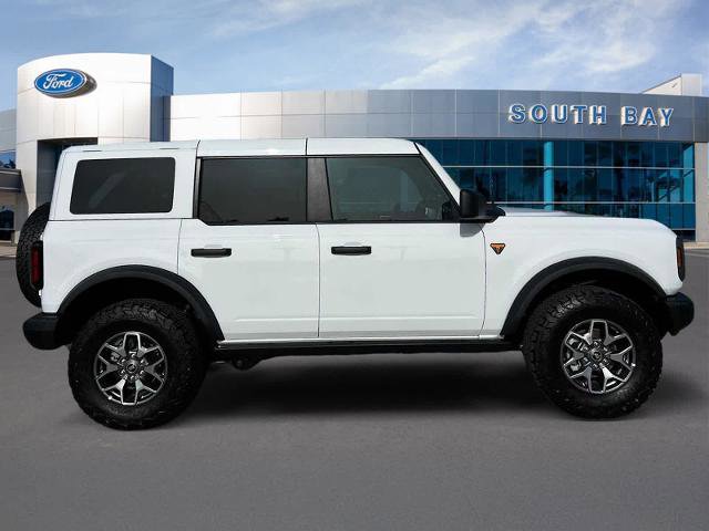 Certified 2025 Ford Bronco Badlands AWD/4WD image 6