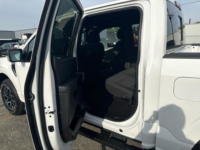 Certified 2021 Ford F150 XLT w/ Equipment Group 302A High image 9