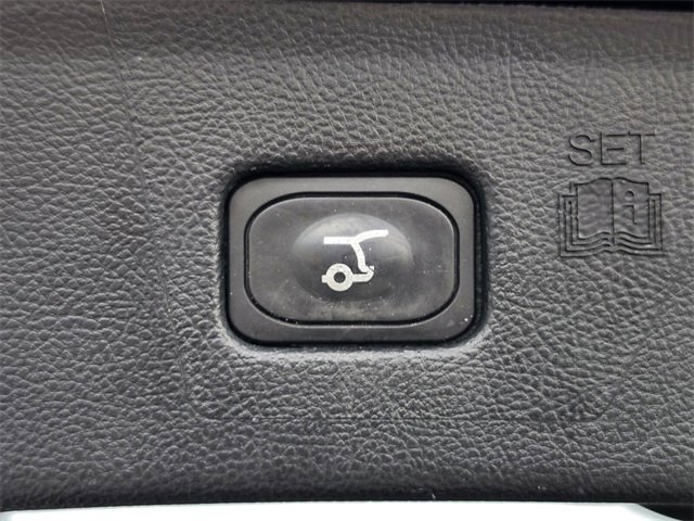 Certified 2022 Ford Edge SEL w/ Convenience Package image 33