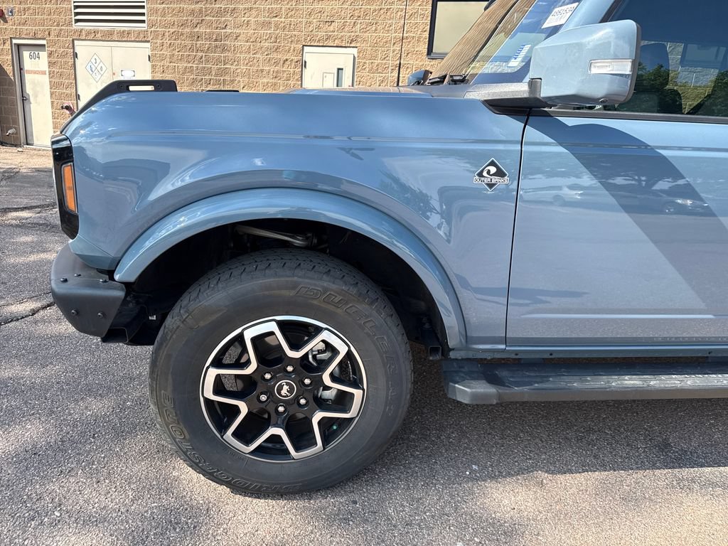Certified 2024 Ford Bronco Outer Banks AWD/4WD image 36