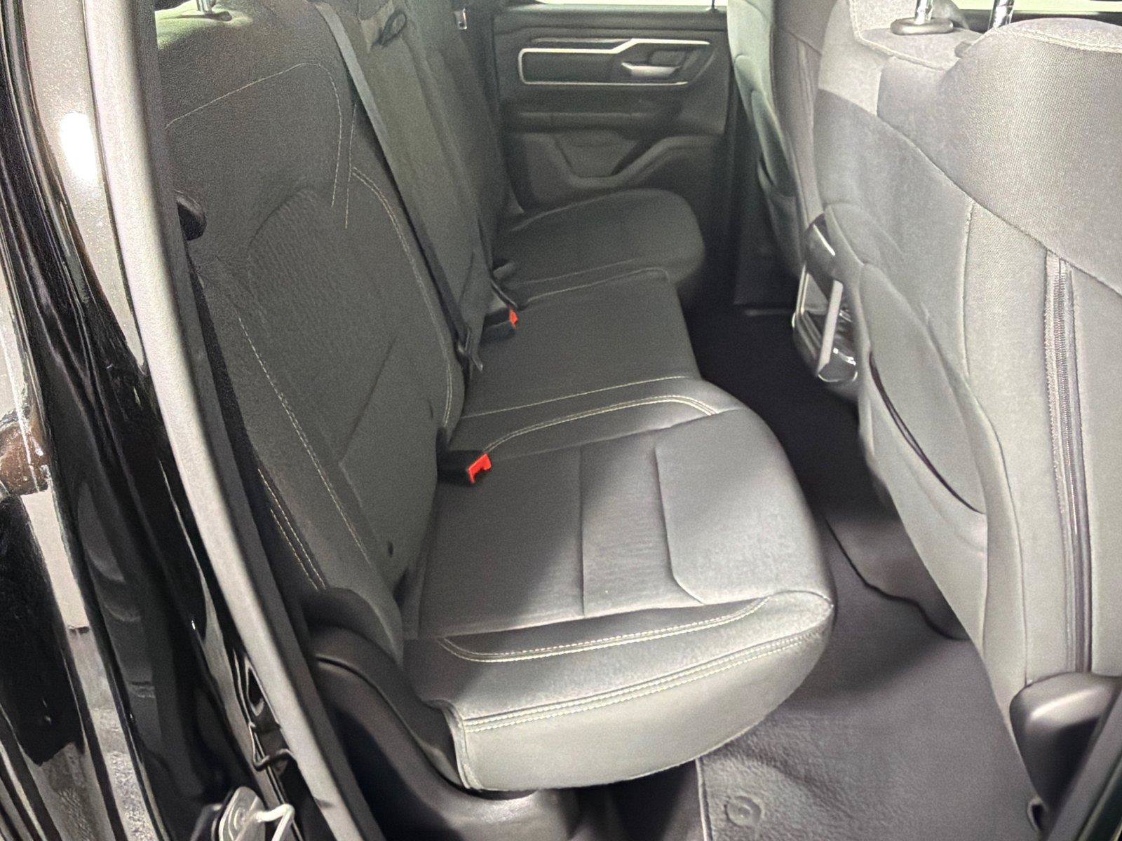 Used 2019 RAM 1500 Big Horn AWD/4WD image 15