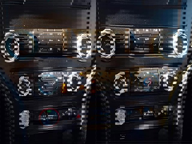 Certified 2021 Ford Mustang Coupe image 15