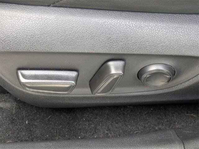 Used 2020 Toyota RAV4 TRD Off-Road image 22