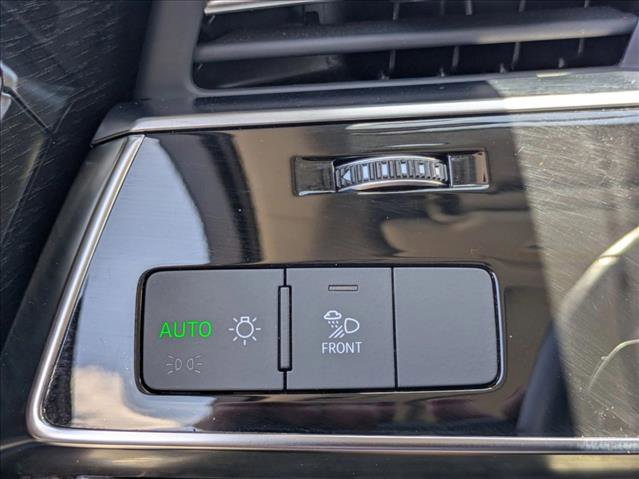 Used 2022 Audi Q7 3.0T Premium AWD/4WD image 14