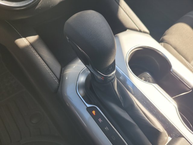 Used 2023 Chevrolet Blazer LT FWD image 18