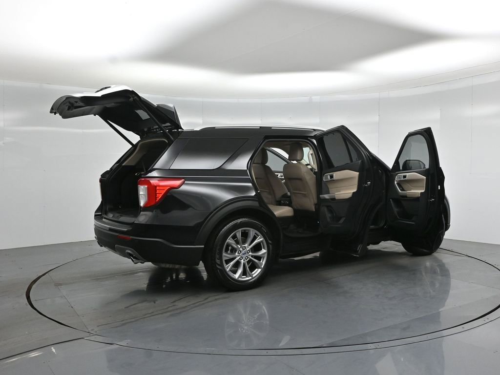 Certified 2021 Ford Explorer Limited w/ Equipment Group 301A RWD image 6