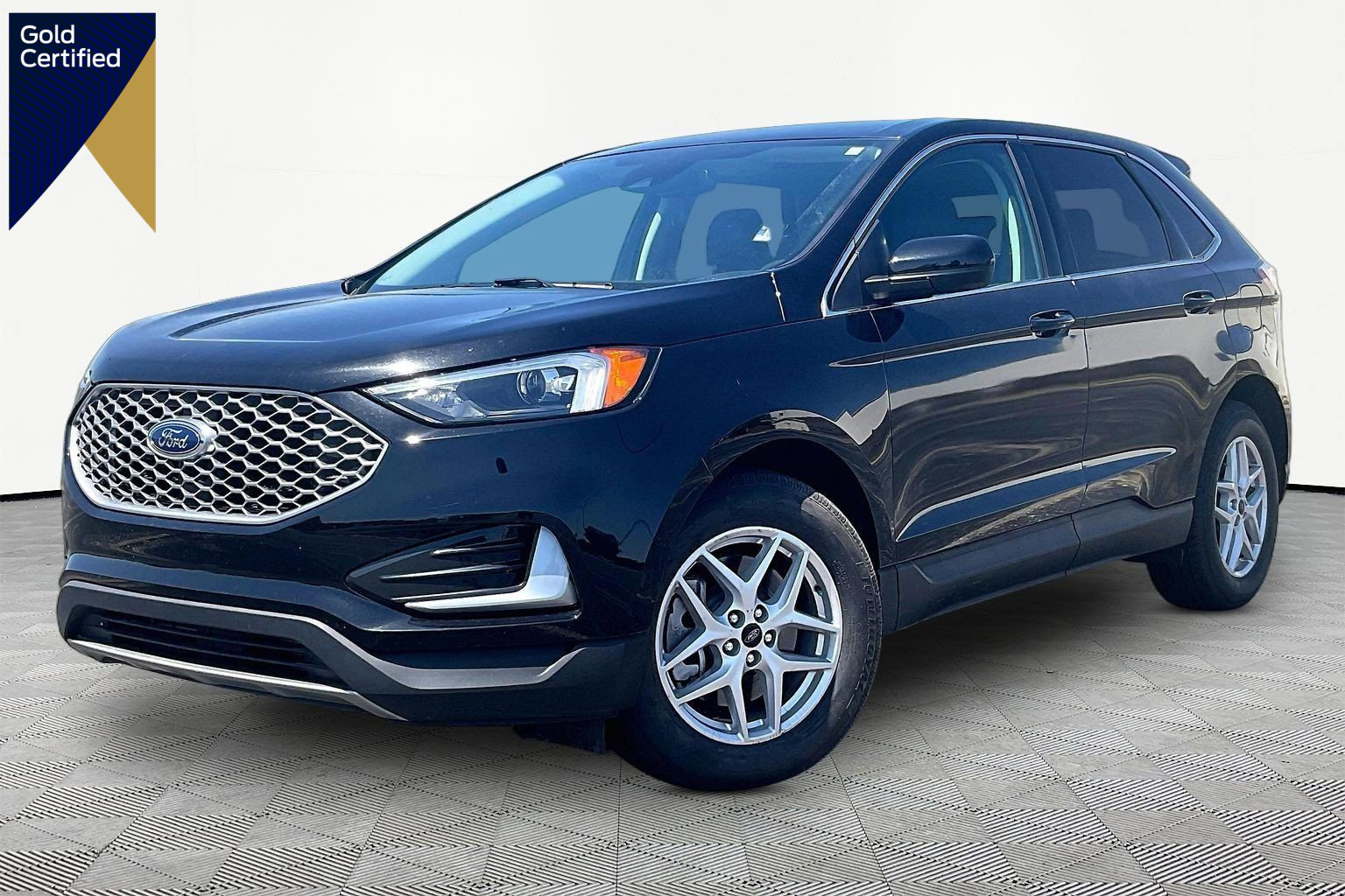 Certified 2024 Ford Edge SEL image 1