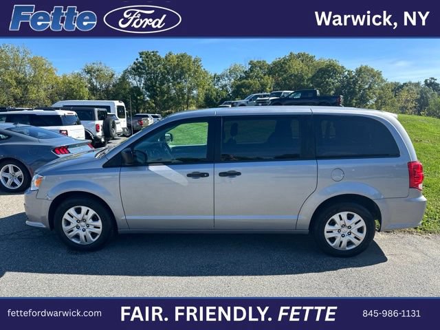 Used 2019 Dodge Grand Caravan SE FWD image 12