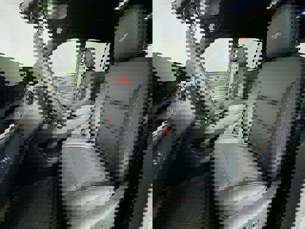 Used 2024 Chevrolet Traverse Z71 w/ LPO, Floor Liner Package image 15