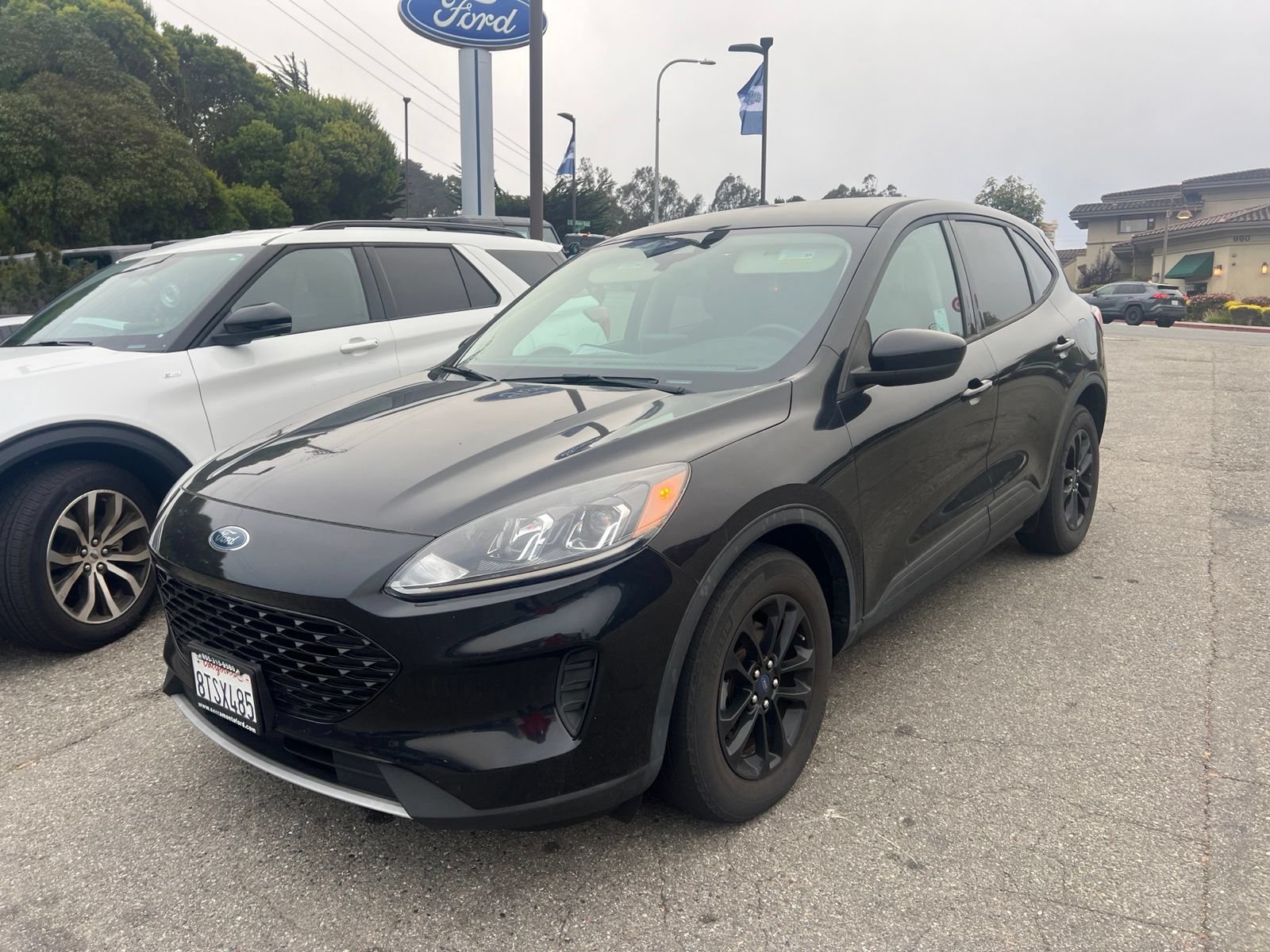 Certified 2020 Ford Escape SE Sport FWD image 4