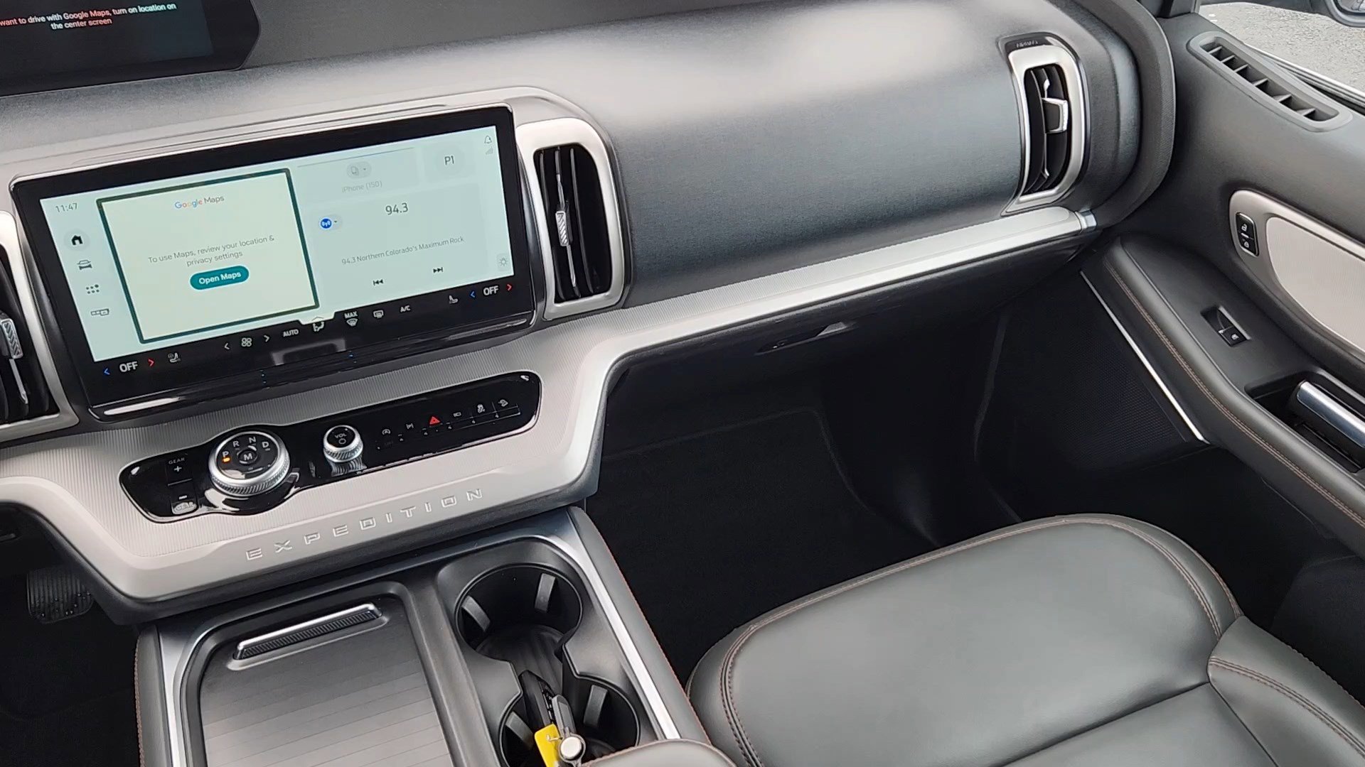 Certified 2025 Ford Expedition Active image 7