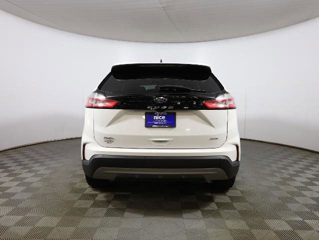 Certified 2023 Ford Edge SEL image 3
