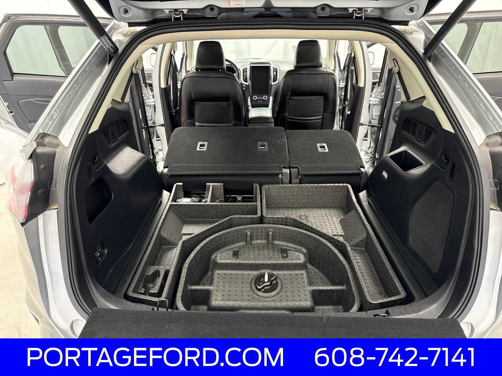 Certified 2022 Ford Edge Titanium w/ Equipment Group 301A AWD/4WD image 38