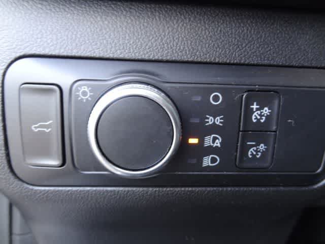 Certified 2021 Ford Escape SE w/ Convenience Package FWD image 16