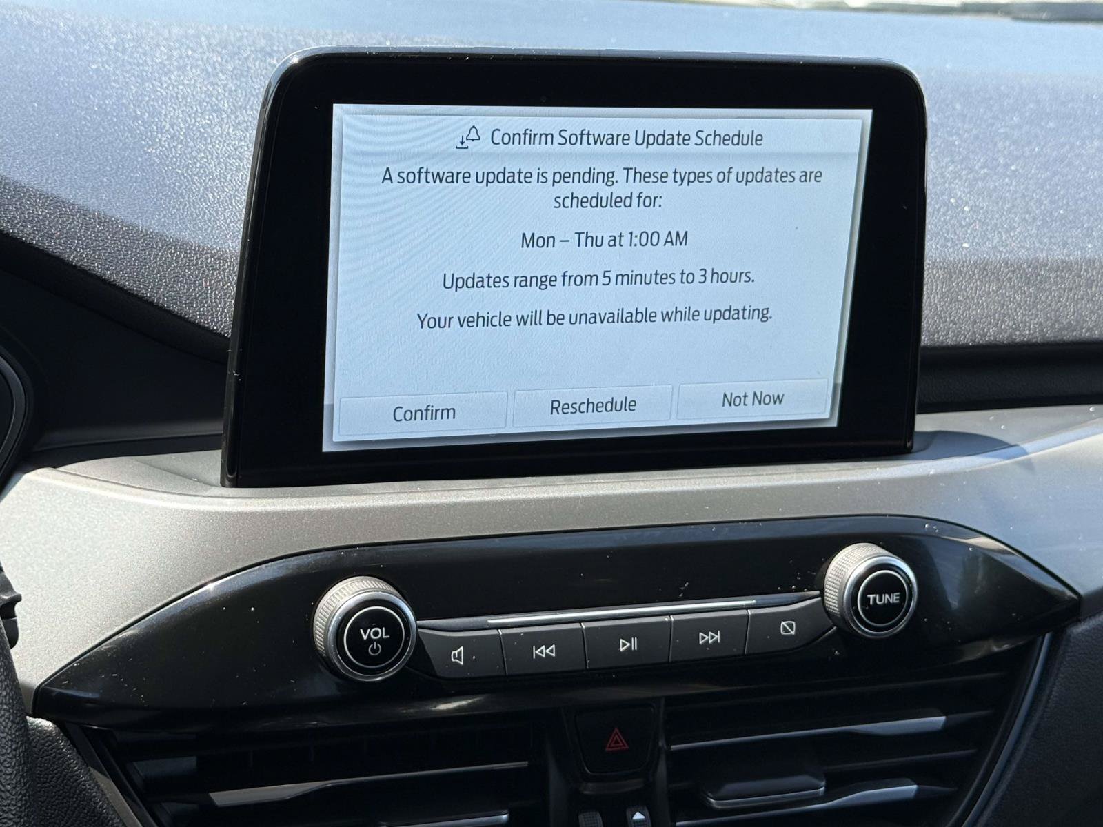 Certified 2025 Ford Escape Active AWD/4WD image 8