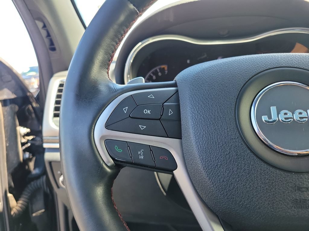 Used 2017 Jeep Grand Cherokee Trailhawk w/ Trailhawk Luxury Group AWD/4WD image 23