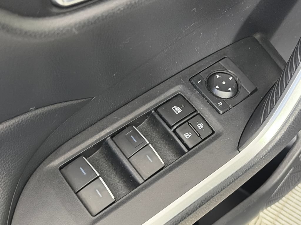 Used 2024 Toyota RAV4 XLE AWD/4WD image 24