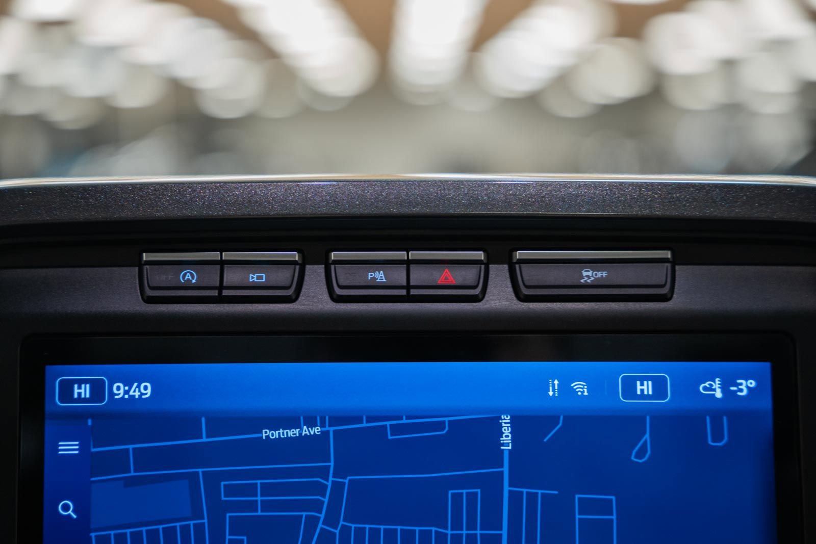 Certified 2023 Ford F150 Lariat w/ Equipment Group 502A High image 31